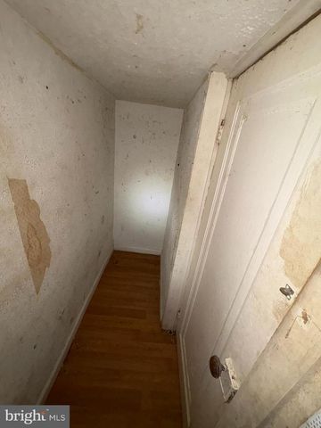 2040 WALBROOK AVE, Baltimore, MD 21217