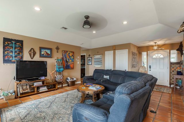 116 Ridge Rd, Hunt, TX 78024