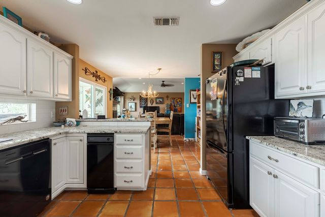 116 Ridge Rd, Hunt, TX 78024