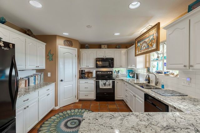 116 Ridge Rd, Hunt, TX 78024