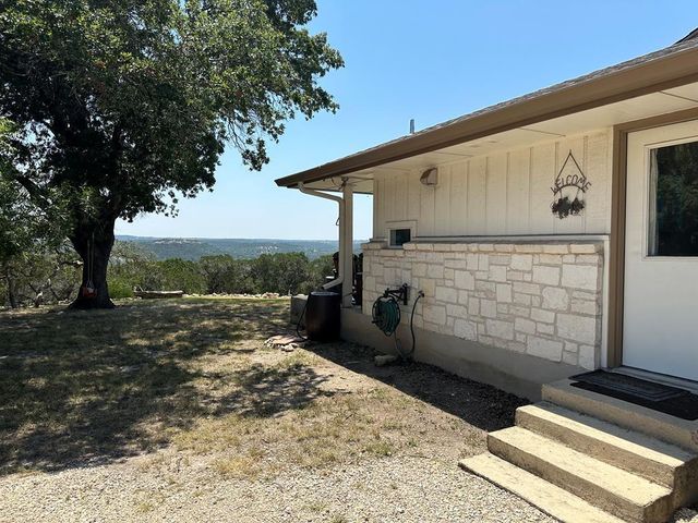 116 Ridge Rd, Hunt, TX 78024