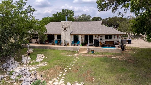 116 Ridge Rd, Hunt, TX 78024