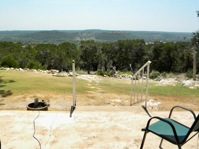 116 Ridge Rd, Hunt, TX 78024
