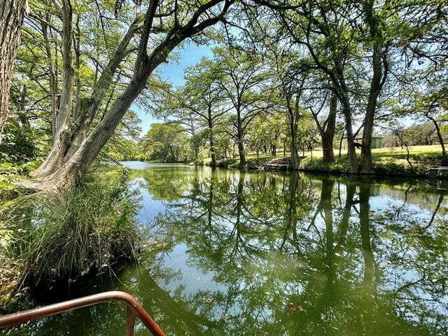 116 Ridge Rd, Hunt, TX 78024