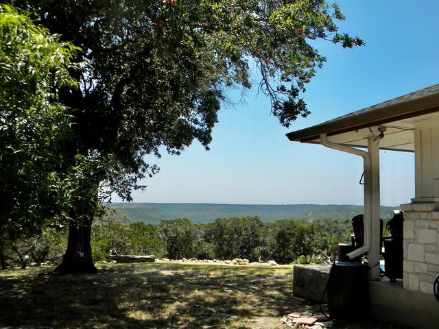 116 Ridge Rd, Hunt, TX 78024