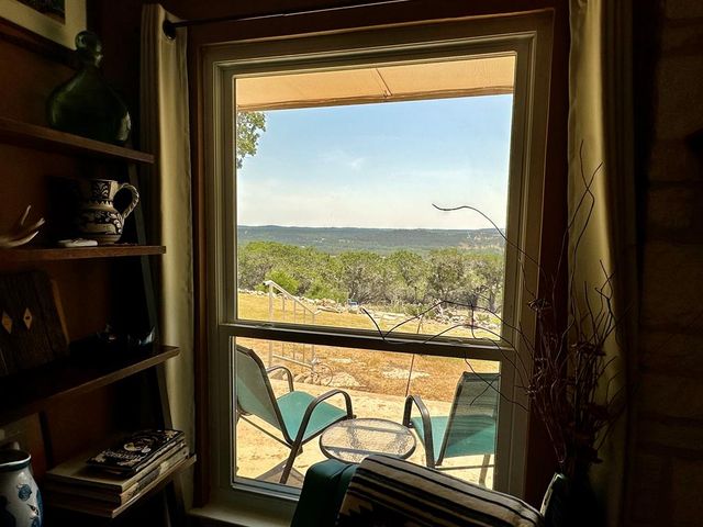 116 Ridge Rd, Hunt, TX 78024