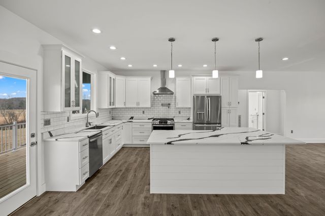 4465 Knox Ln, Cookeville, TN 38506