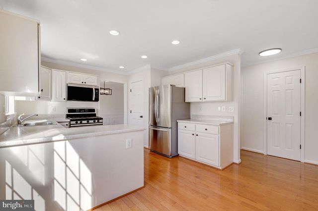 12205 MILESTONE MANOR LN, Germantown, MD 20876