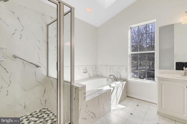 12205 MILESTONE MANOR LN, Germantown, MD 20876