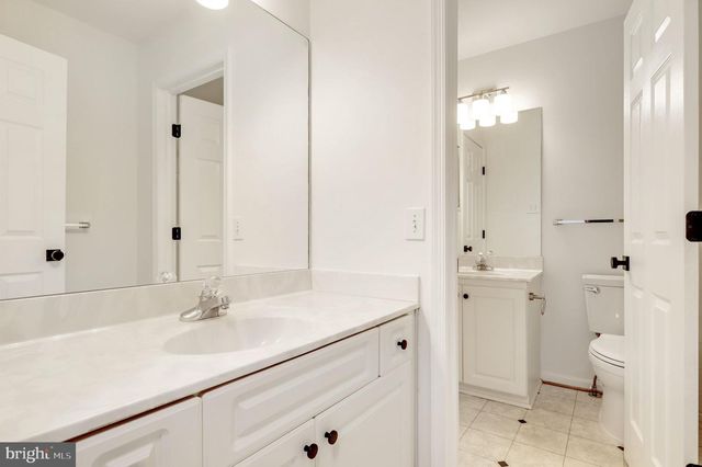 12205 MILESTONE MANOR LN, Germantown, MD 20876