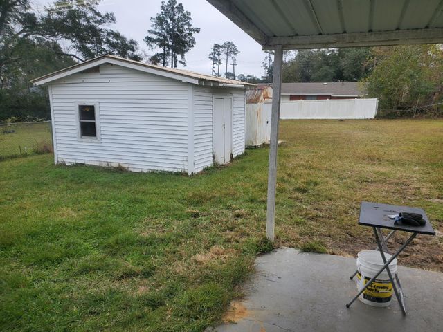 605 Barbara St, Deridder, LA 70634