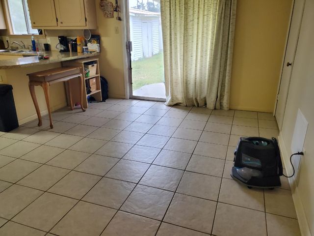 605 Barbara St, Deridder, LA 70634