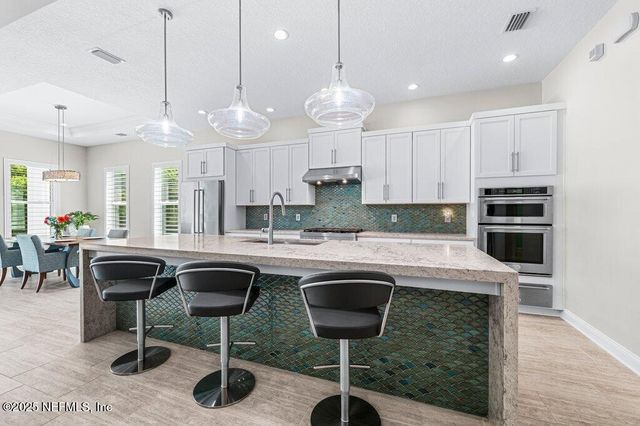 11373 MADELYNN Drive, Jacksonville, FL 32256