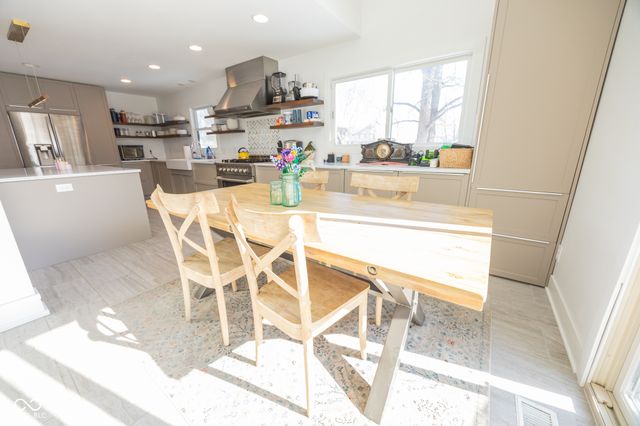 1055 Arroyo Road, Greenwood, IN 46143