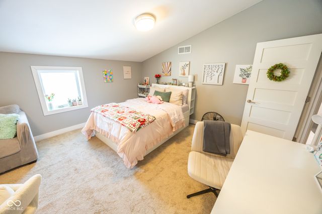 1055 Arroyo Road, Greenwood, IN 46143