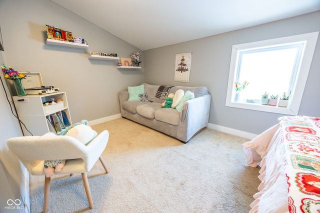 1055 Arroyo Road, Greenwood, IN 46143