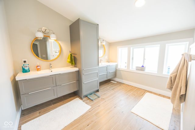 1055 Arroyo Road, Greenwood, IN 46143