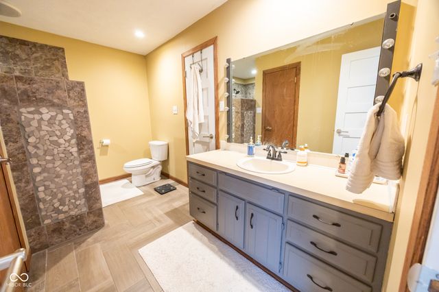 1055 Arroyo Road, Greenwood, IN 46143