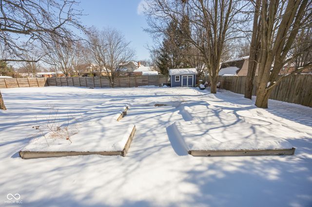 1055 Arroyo Road, Greenwood, IN 46143