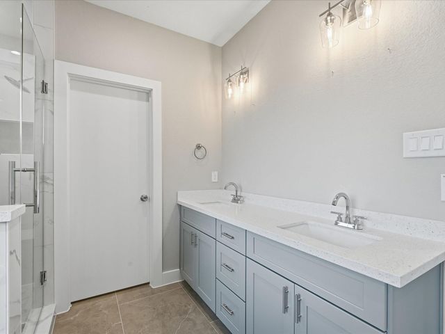 1935 - 1937 Dewalt Street, Houston, TX 77088