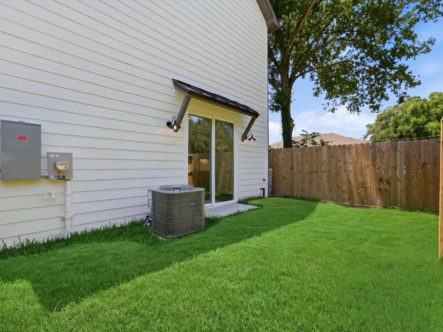1935 - 1937 Dewalt Street, Houston, TX 77088