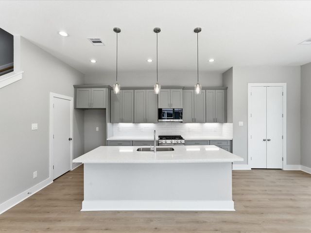 1935 - 1937 Dewalt Street, Houston, TX 77088