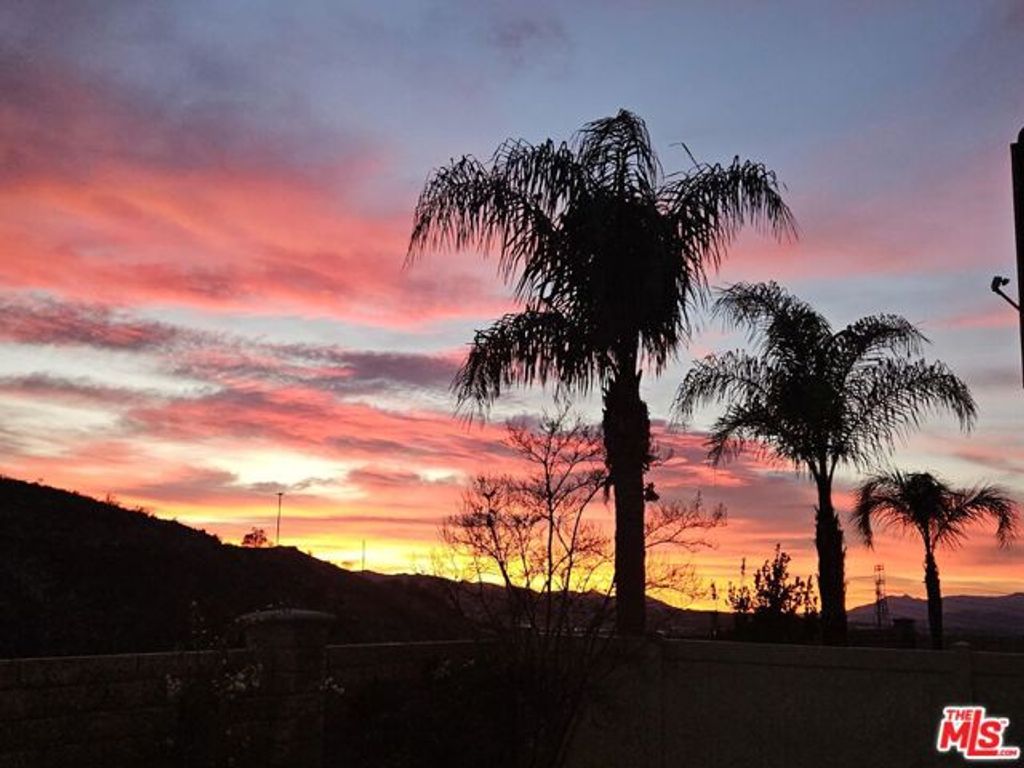 26070 Medici Court, Santa Clarita, CA 91350