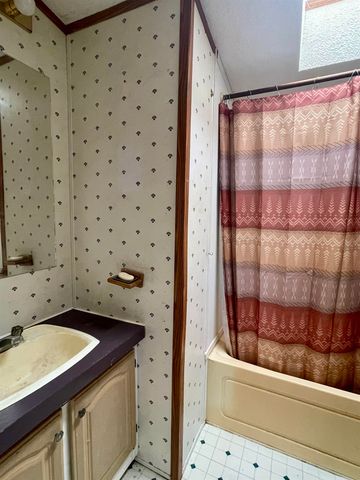 62 Maple Tree Lane, Concord, VT 05824