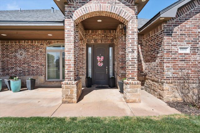 8906 153rd Street, Wolfforth, TX 79382