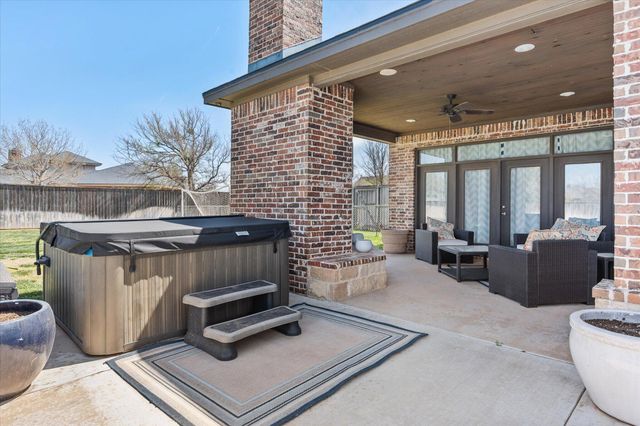 8906 153rd Street, Wolfforth, TX 79382