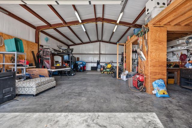 8906 153rd Street, Wolfforth, TX 79382