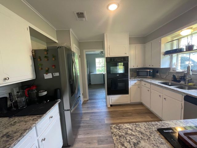 2970 CR 2110, Pittsburg, TX 75686