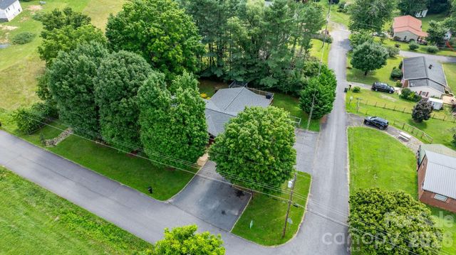 309 Sheldon Street, Hudson, NC 28638