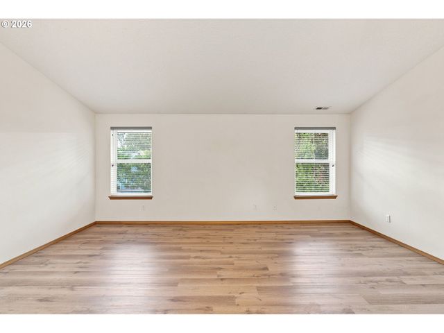 6707 Se WRENFIELD St, Hillsboro, OR 97123