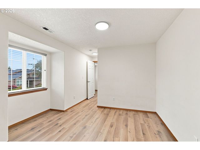6707 Se WRENFIELD St, Hillsboro, OR 97123