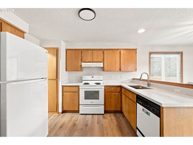 6707 Se WRENFIELD St, Hillsboro, OR 97123