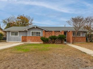 7235 Westlyn Dr, San Antonio, TX 78227