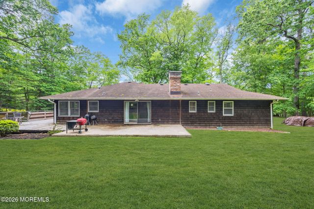 70 Line Road, Holmdel, NJ 07733