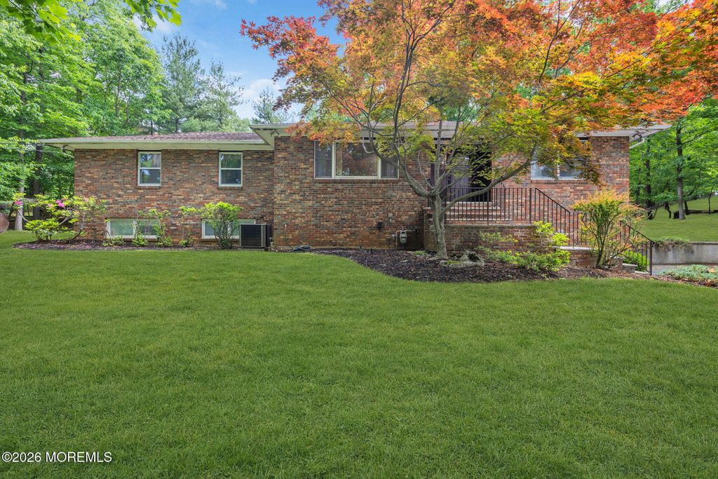 70 Line Road, Holmdel, NJ 07733