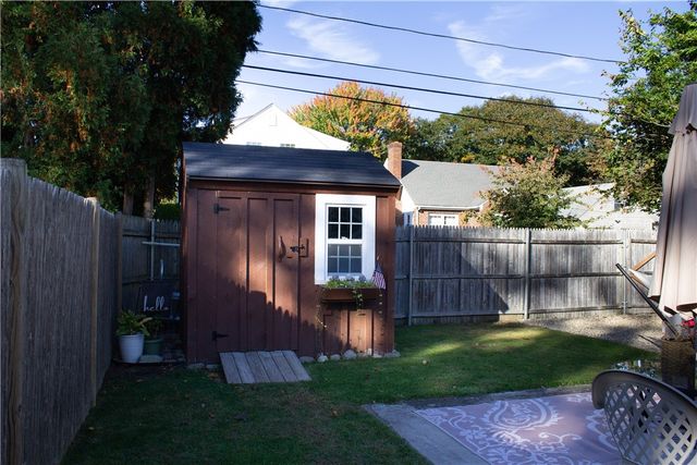 152 Foote Street, Barrington, RI 02806