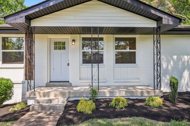603 Glenpark Ct, Nashville, TN 37217