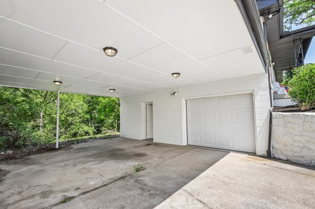 603 Glenpark Ct, Nashville, TN 37217