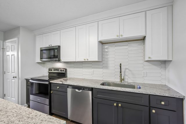 603 Glenpark Ct, Nashville, TN 37217