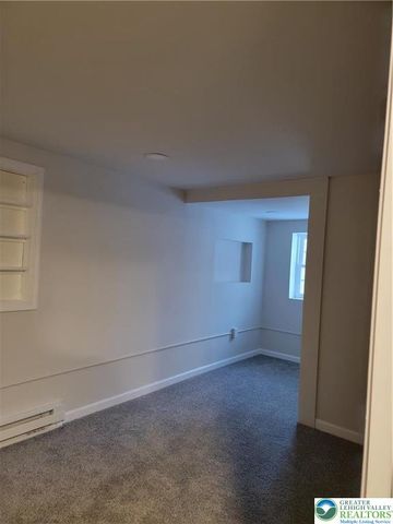 169 Hatch Gravel Road, Moore Twp, PA 18014