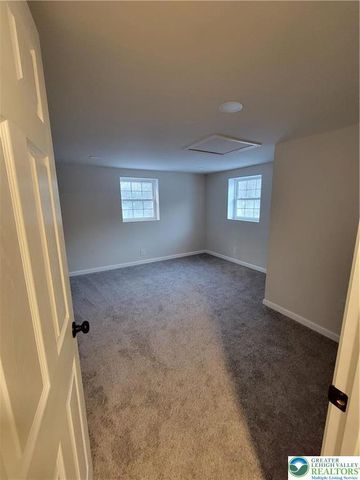 169 Hatch Gravel Road, Moore Twp, PA 18014