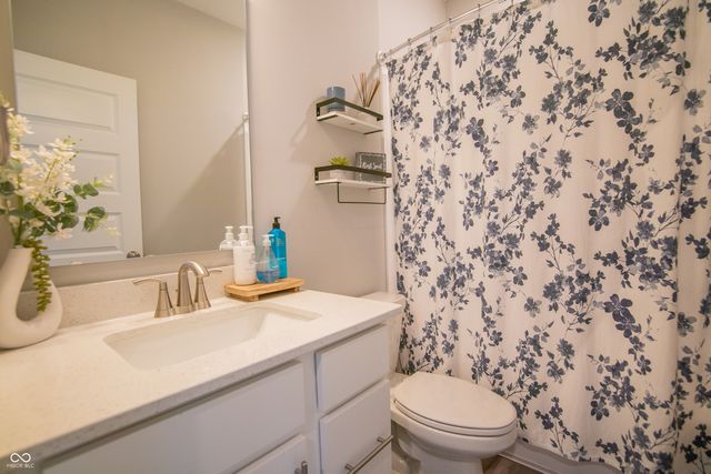 7062 Covington Street, Whitestown, IN 46075