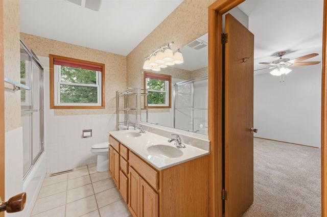411 N Armour Ave, Wichita, KS 67206
