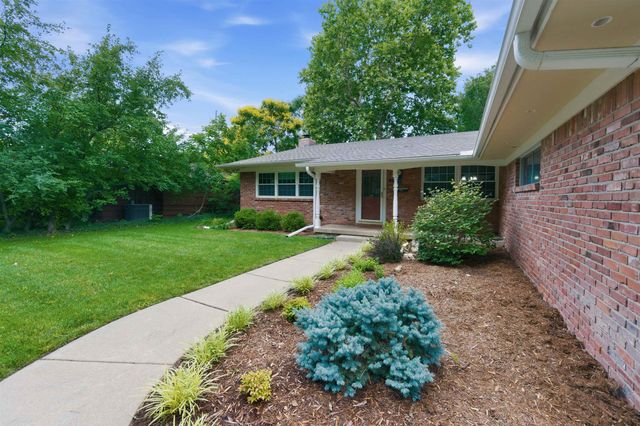 411 N Armour Ave, Wichita, KS 67206