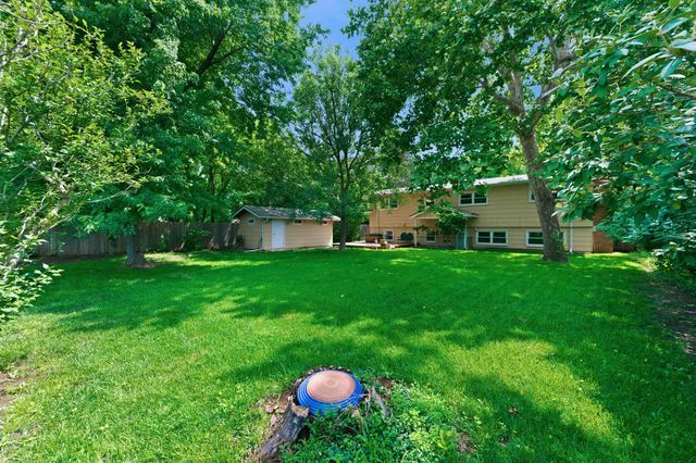 411 N Armour Ave, Wichita, KS 67206
