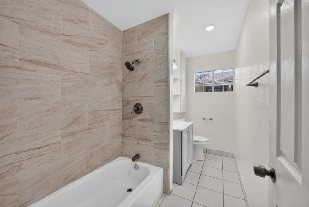 Image 17 of property listing at 2446 Van Winkle Lane, San Jose, CA 95116